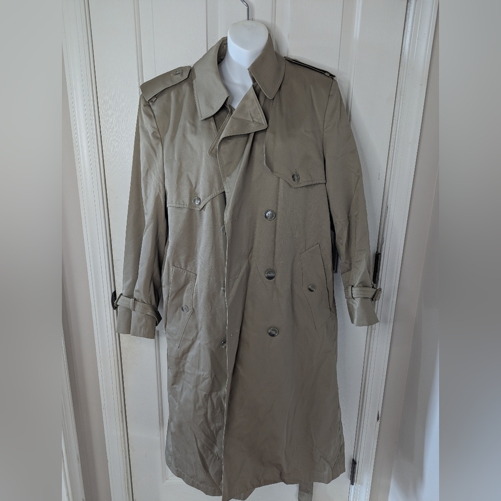 London Fog Towne Men's Belted Double Breasted Beige Trench Coat Size 38 Short